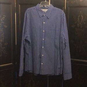 Men’s Old Navy Botton down plaid shirt XXL